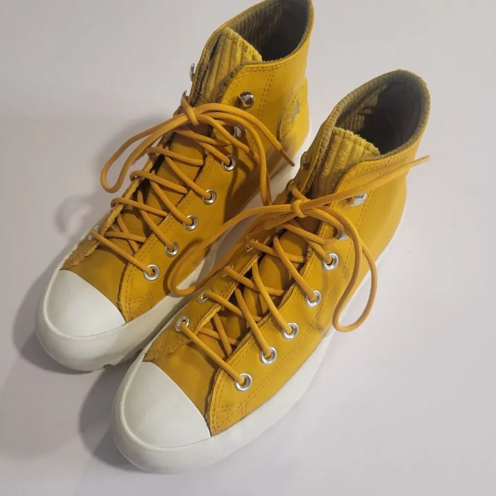 Converse Chuck Taylor All Star Lugged leather High Gold Dart sz 8. Yellow... - Picture 4 of 12